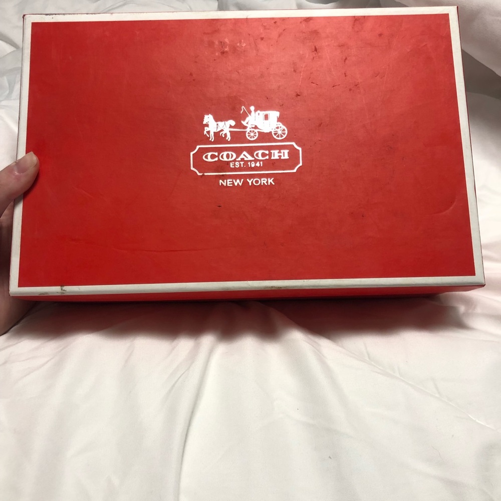 Shoes 8.5